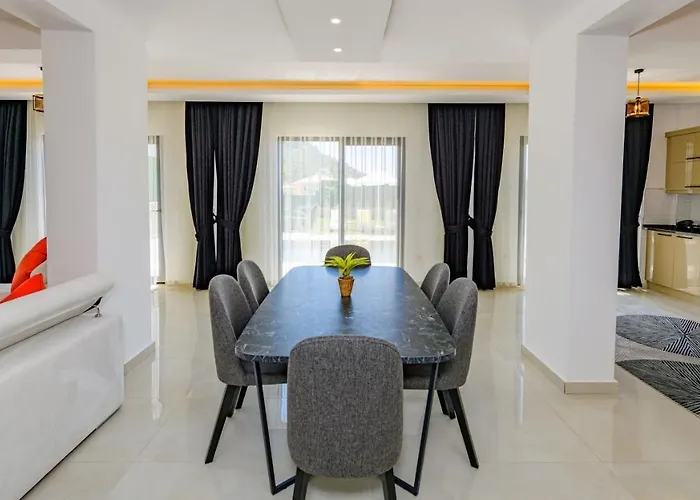 Villa 4 Bedroom Holiday Villa in Hisarönü Ölüdeniz Villa Atlantis Ölüdeniz
