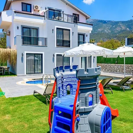Atlantis Kapali- 4 Bedroom Holiday In Hisaronu Villa