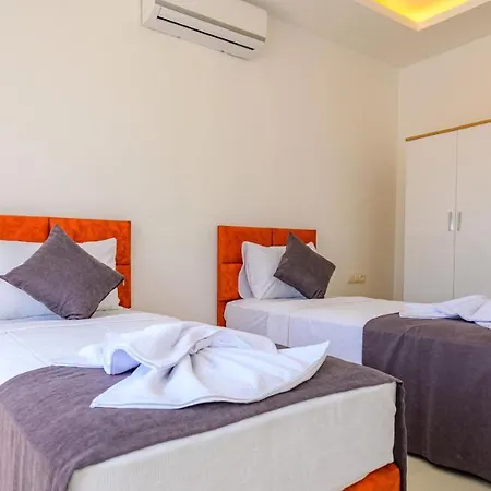 Villa Atlantis Kapali- 4 Bedroom Holiday In Hisaronu *