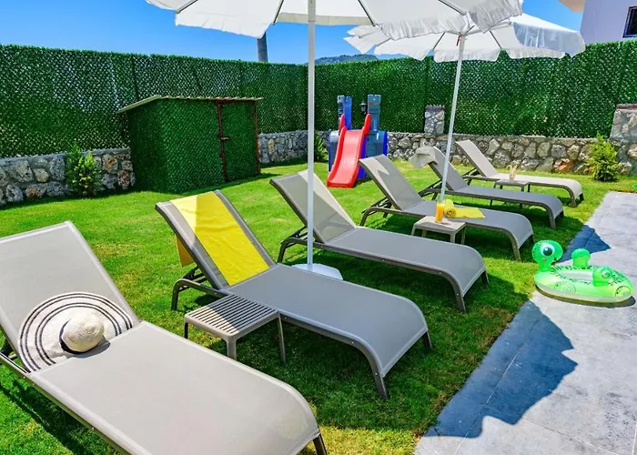 Vila Atlantis- 4 Bedroom Holiday Villa In Hisaronu