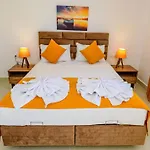 Atlantis- 4 Bedroom Holiday Villa In Hisaronu Vila